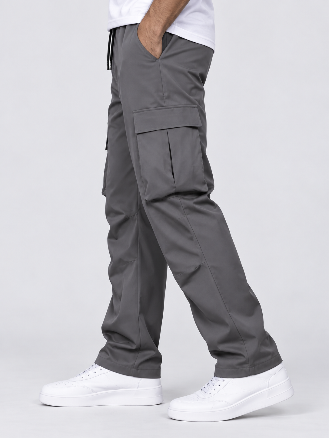 Men's Loose Straight-Leg Workwear Pants with Cargo Pockets